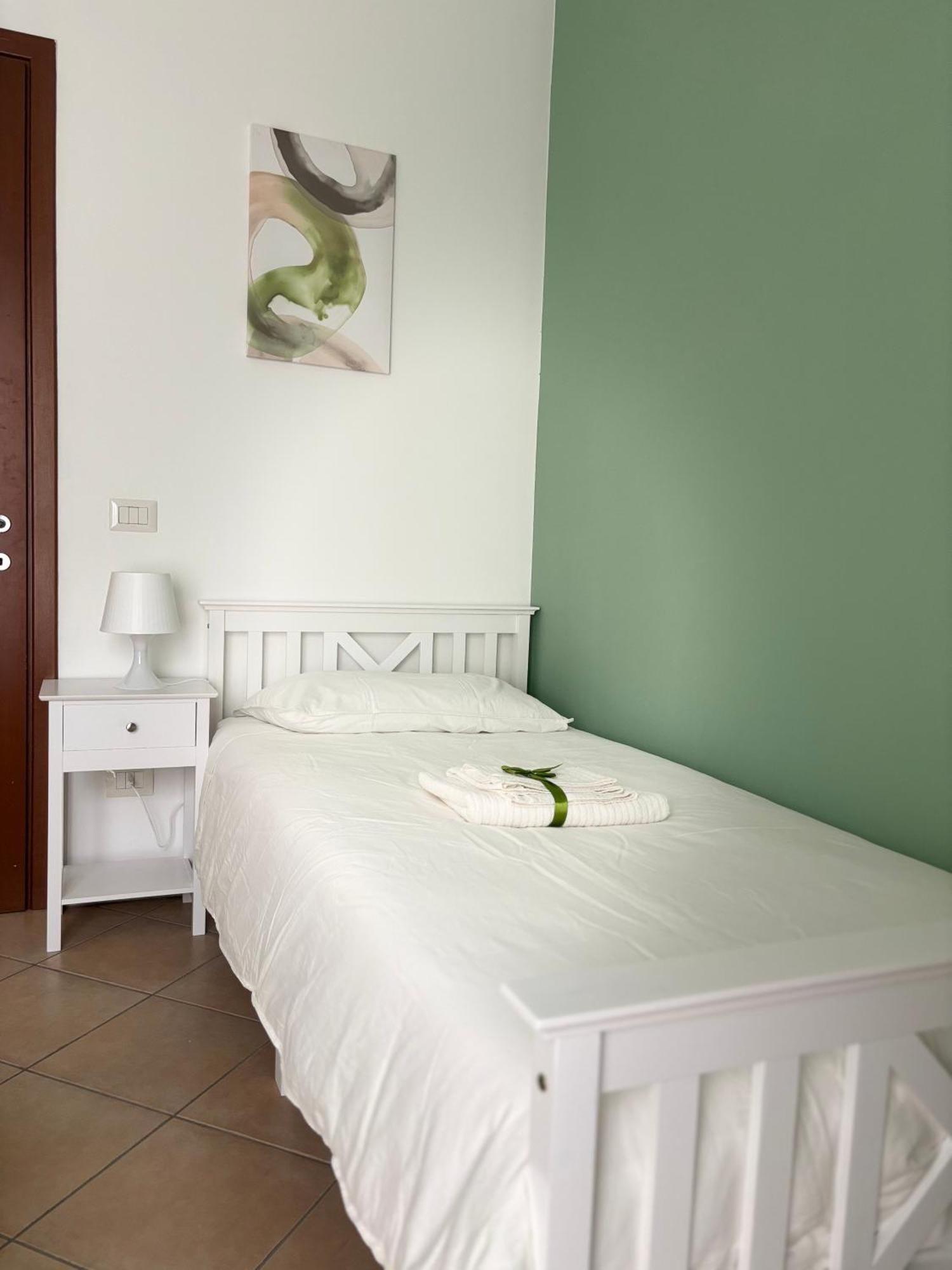 F&G Airport Stay Fiumicino Exterior foto